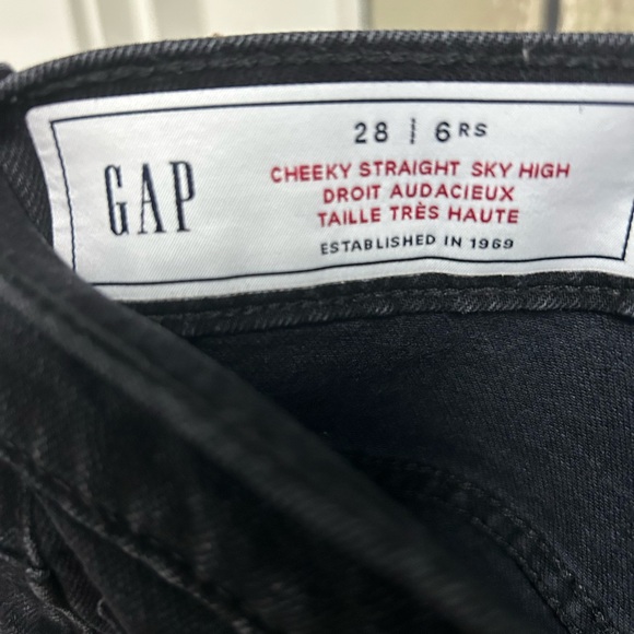 Gap Cheeky Ankle Jeans ✨ - Picture 5 of 6
